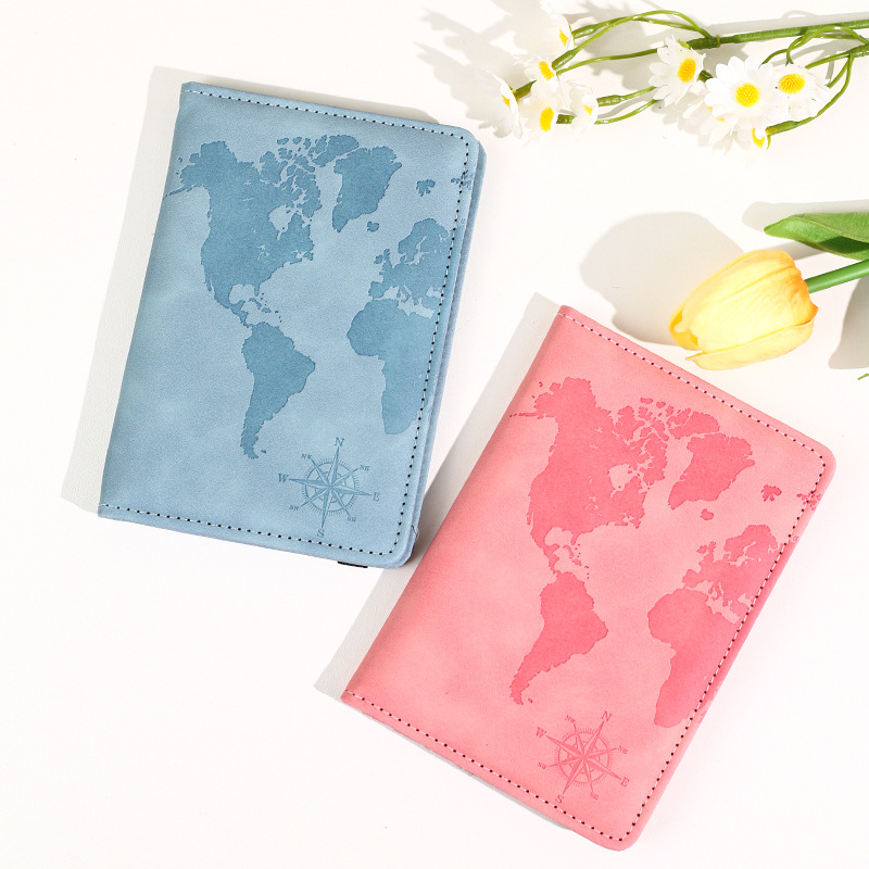 New Map Printed Passport Holde - Tech Accessories For Travel recension och pris